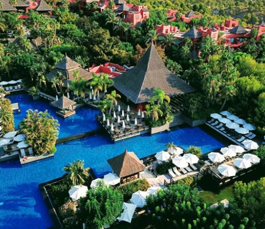 Asia Gardens Hotel & Thai Spa