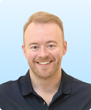 Zach Maanum