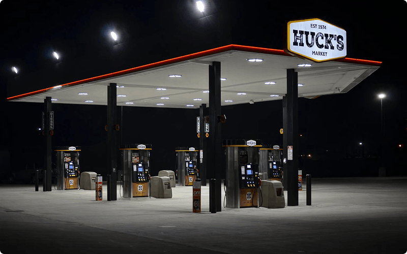 About Huck's Market